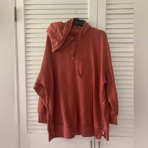 Aerie oversized sweatshirt - cozy/fall rust color